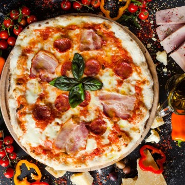 Satisfy Your Pasta And Pizza Cravings With Italian Food Near Me