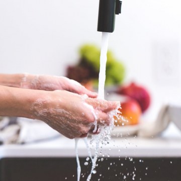 Food Hygiene and Safety at Home: Essential Practices for a Healthy Kitchen